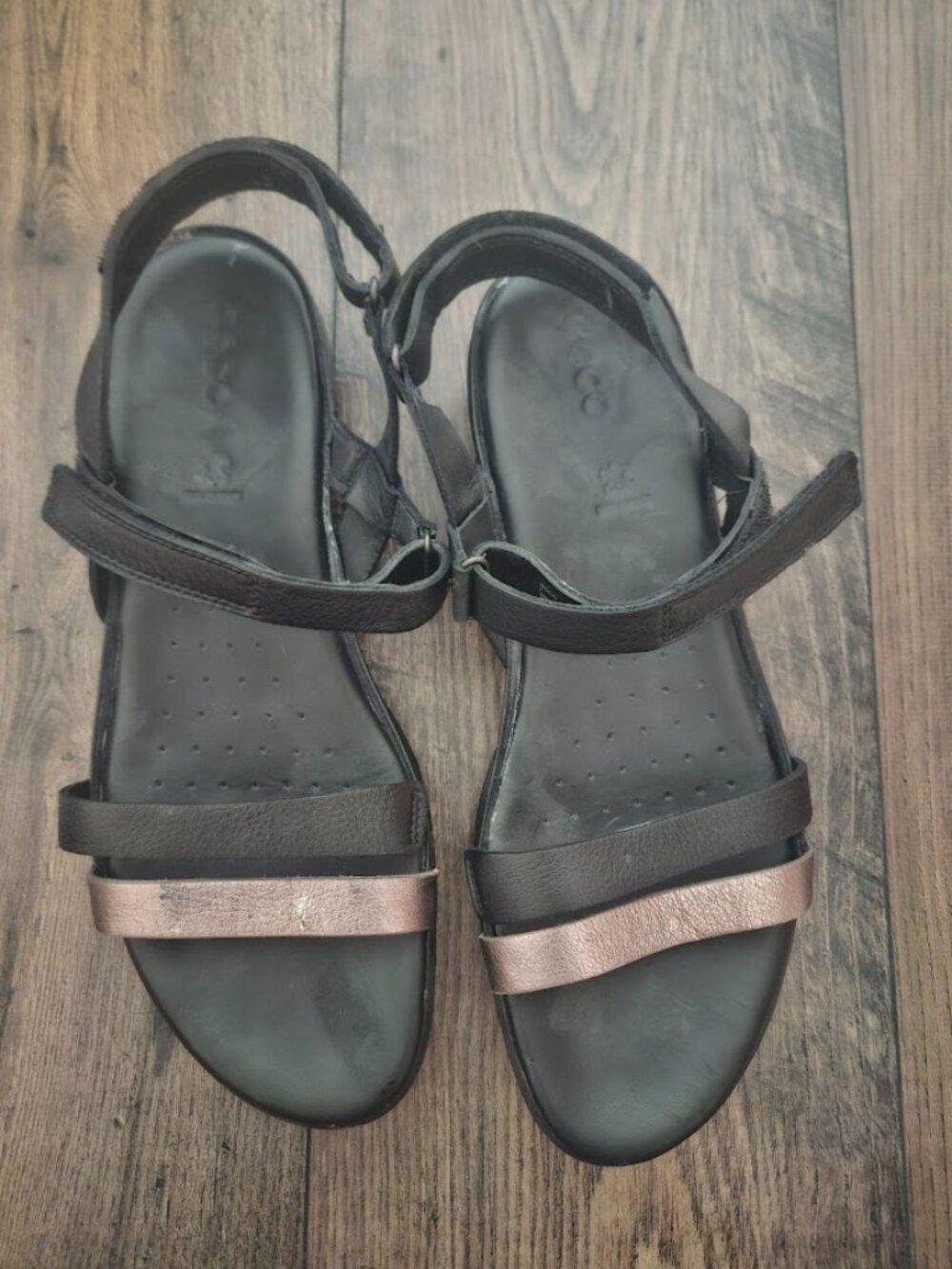 Ecco Black and Copper Sandal Women's 12